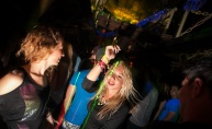 Pjena Party totalni hit na Krku u Clubu JUNGLE
